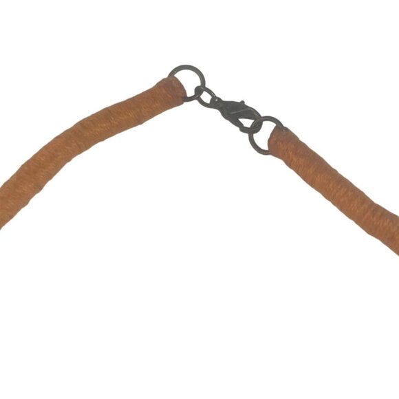 VTG Multistrand Gold Beaded Necklace Costume Jewelry Orange Wrapped Clasp - Picture 5 of 5